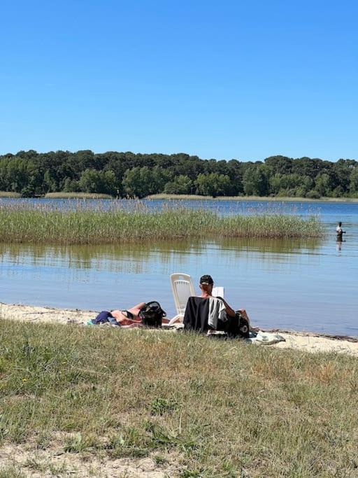 Agreable Maison Landaise Proche Du Lac Sanguinet Eksteriør bilde